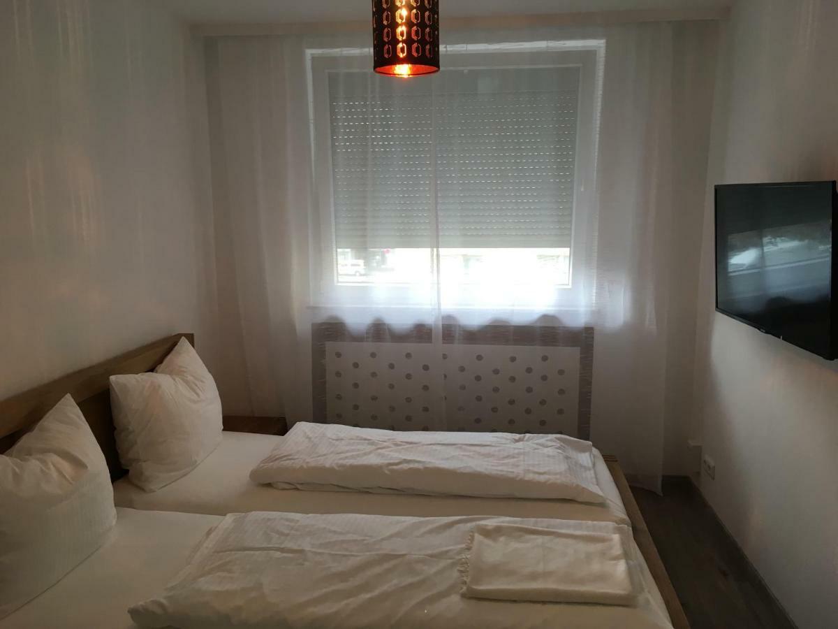 Rheinstrasse 33 Appartement Mainz Buitenkant foto